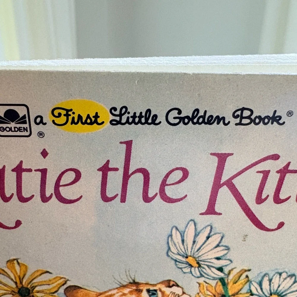 Vintage Katie the Kitten by Little Golden Books - copyright- 1982 - Picture 9 of 14